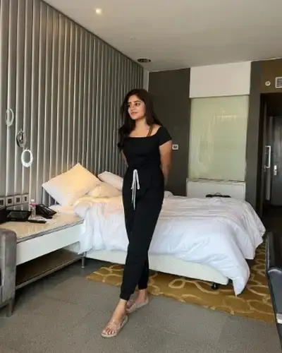 Call Girls Gumla Cash On Delivery